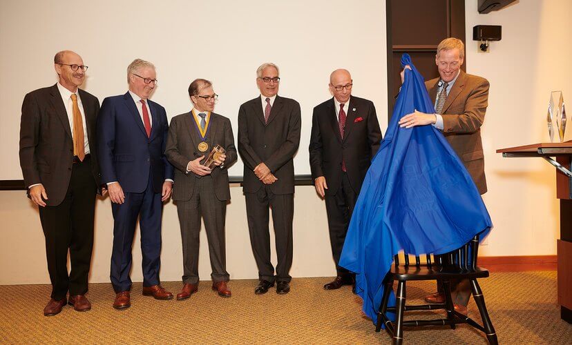 Mid-America Transplant Creates First Endowed Distinguished Chair at Washington University